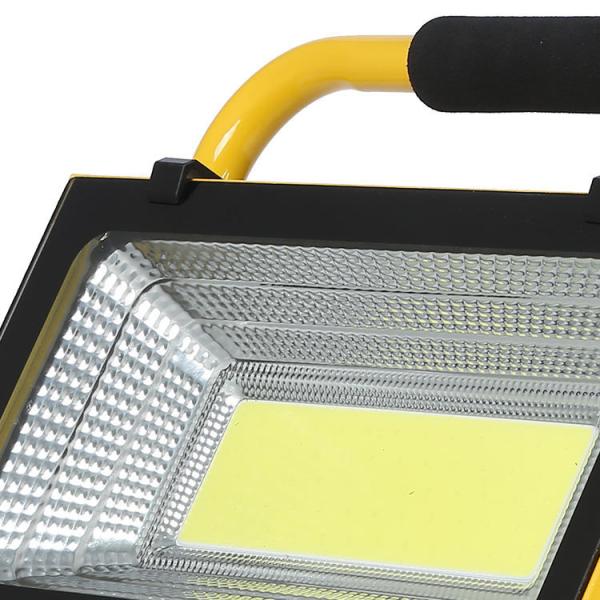 China No Air Pollution LED Flood Light with IP67 Waterproof, LiFePO4 Battery & Flicker-free LED Driver factory