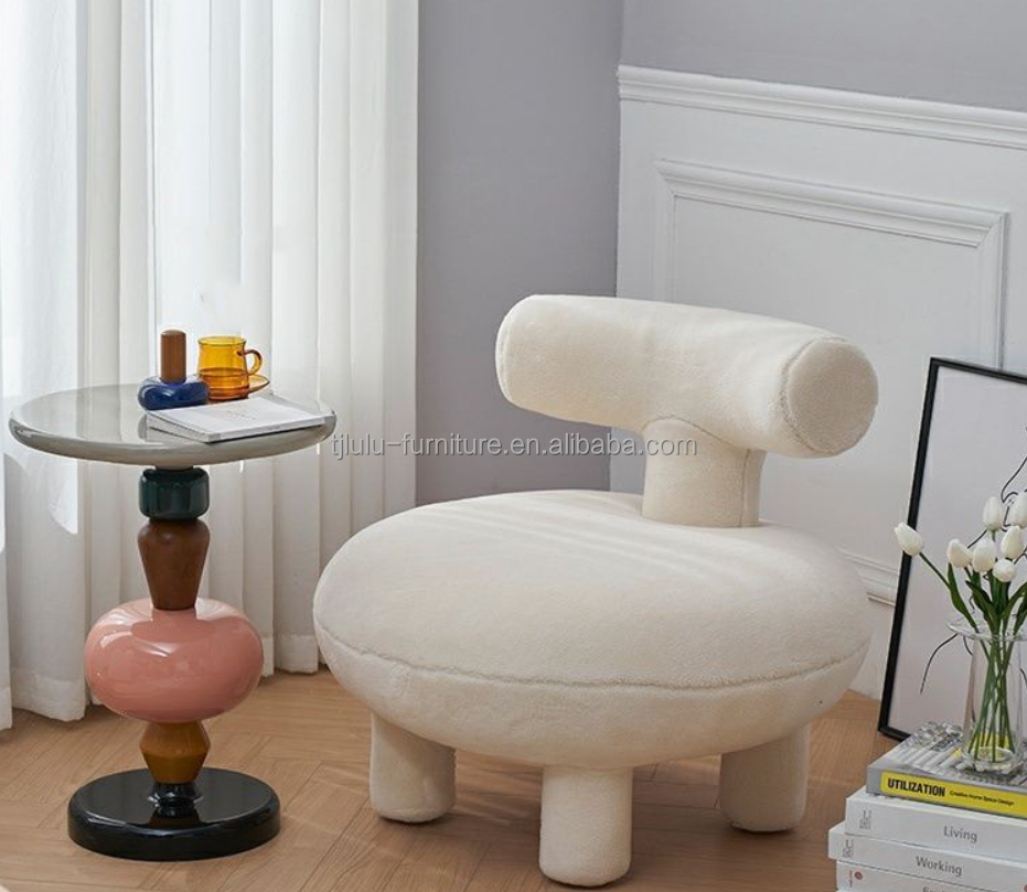 Solid Wood Dining Sofa Chair in Modern Nordic Lamb Wool Style for Waiting and Dining Room