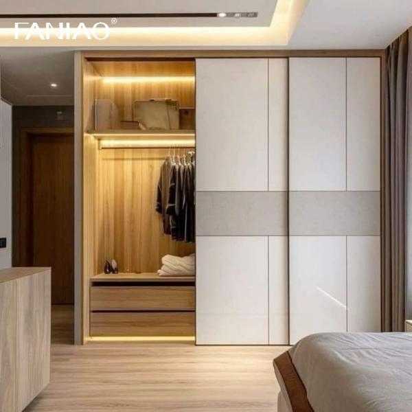 Hotel Project Wardrobe Manufacturer Hotel Bedroom Customized Sliding or Hinged