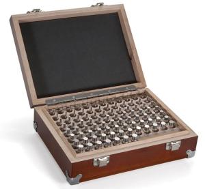 China 0.01mm Step Steel Pin Gauge For Measuring Hole Size With ± 0.001mm Accuracy factory