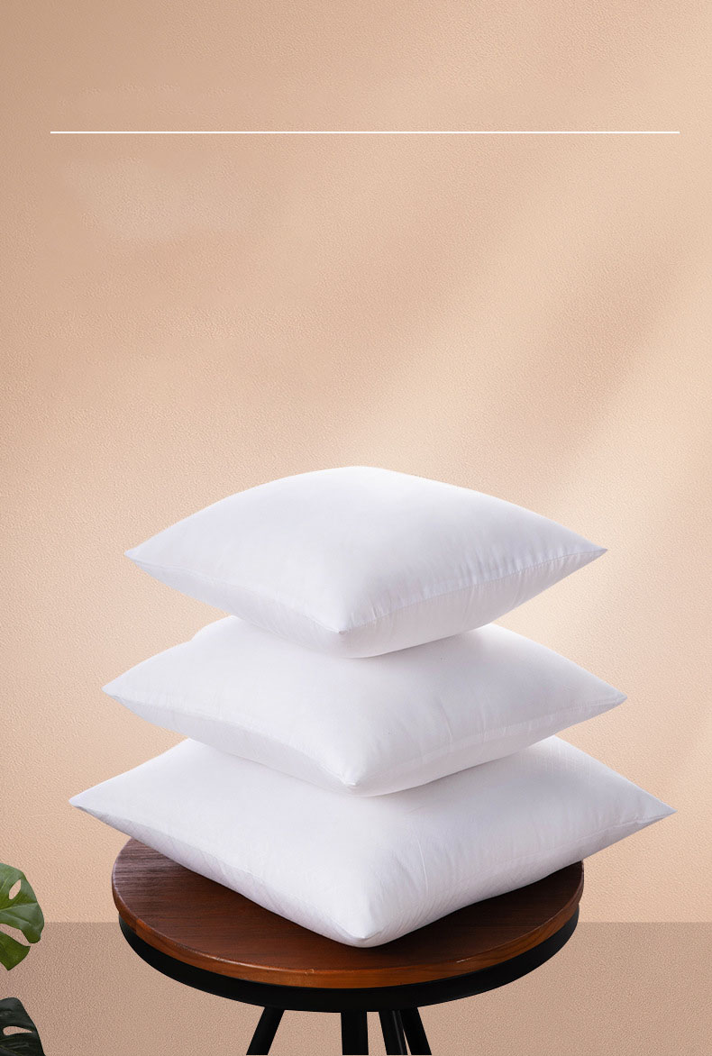 Custom Logo Accepted Floral Print Bedding Throw for Hotel Indoor Decorative Pillows