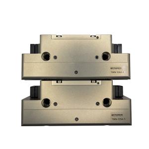 Pneumatic Robot Gripper With IP64 Sealing And Gripping Force Backup System