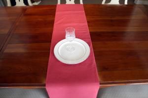 China Restaurant Rectangular Airlaid Tablecloth Dining Decorations factory