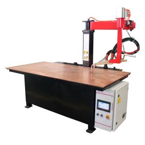 China Robotic Arm 180KVA 2000mm Table Spot Welding Machine For Sheet Metal factory