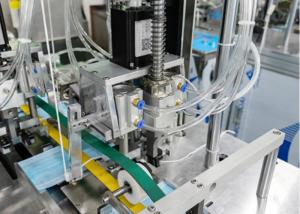 China Fully Automated Nonwoven Medical Face Mask Making Machine With Medical 3 Ply factory