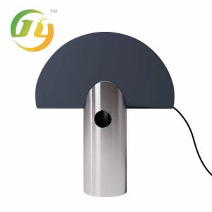 China End Grey Blue Flower-Insertable Iron Art Table Lamp Nordic Minimalist Designer Style for Decor factory