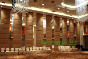 China Soft Leather Finished Movable Partition Wall For Hotel/Exhibition Hall, No Track factory