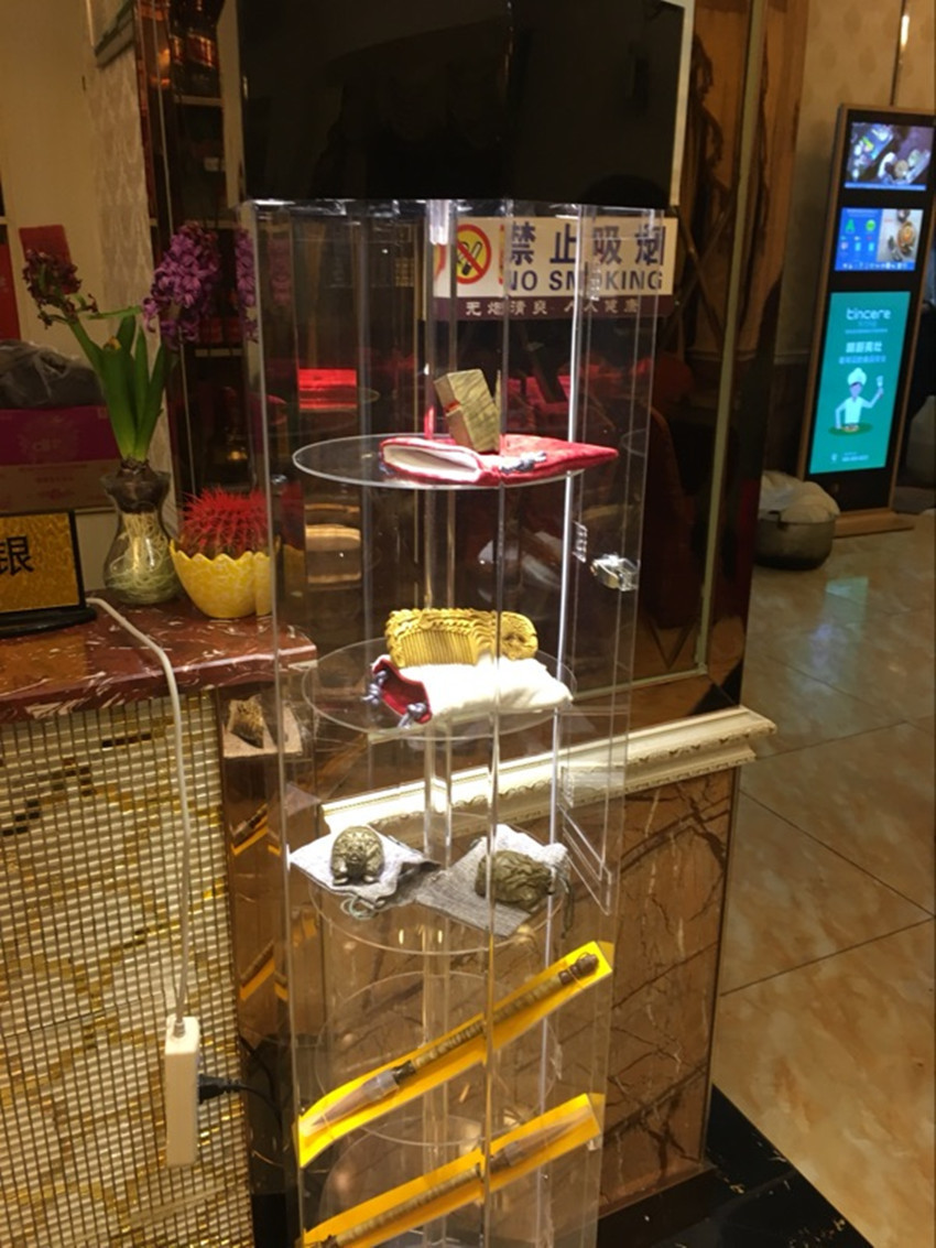 Rotary Acrylic Display Showcase / Acrylic Display Rack Practical For Mobile Phone Shop