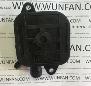 China Excavator genuine Cummins Diesel Engine 3964093 breather factory