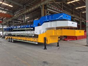 China 10t Grade Steel 3 Axle Flatbed Lowbed Semi Trailer for Construction Equipment factory