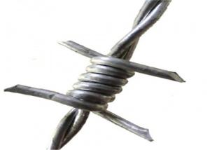 China Hot Dipped Galvanized Stainless Steel Concertina Razor Barbed Wire, Pvc Coated Barbed Wire Fence With Customizable factory