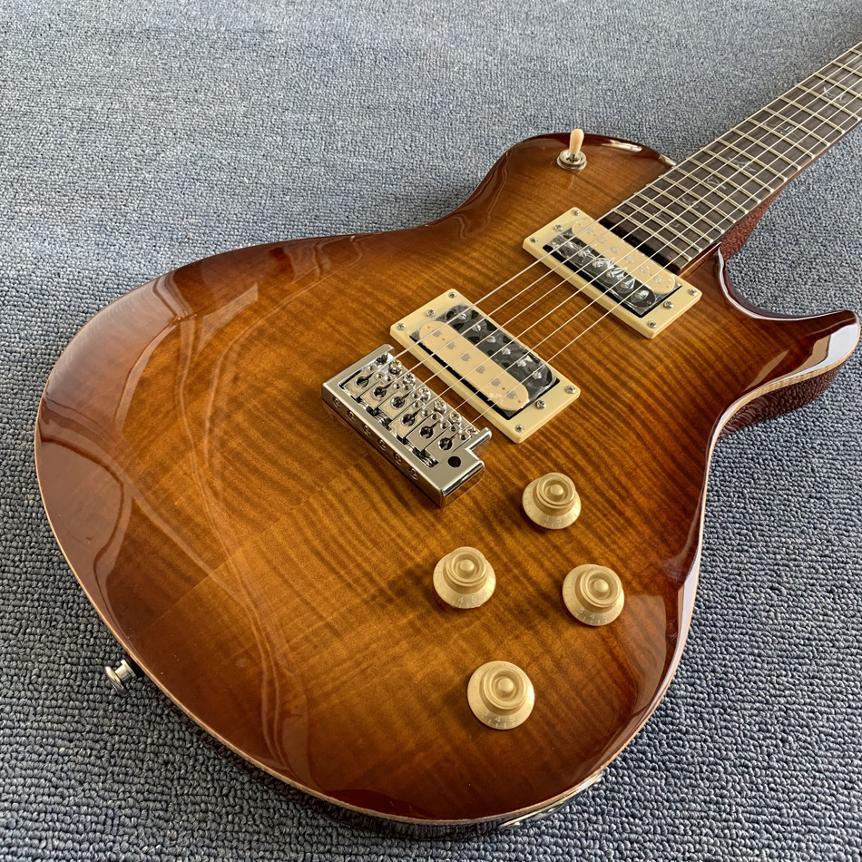 Custom Grand Flamed Maple Top Electric Guitar with Chrome Hardware