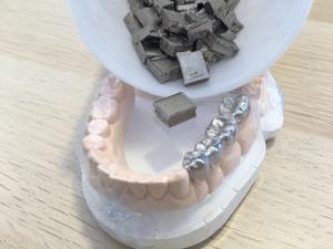 China Block / Square Shape Base Metal Casting Alloys 20% Copper Elements Wear Resistance factory