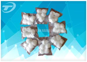China 100% Pure Sterile Cotton Wool Balls For Medical Use 0.5g Color &amp; White factory