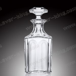 China ISO9001 2015 Luxury Glass Stopper 750ml Whiskey Glass Bottle factory