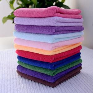 China 25*25cm Absorbent Microfiber multifunctional Square Face Towel Hand Towel Cleaning Towel factory