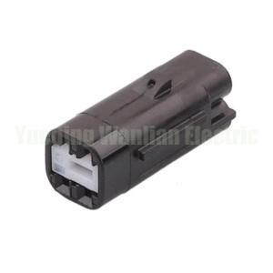 China 4 Pin 6185-5424 6910-7687 Camera Converter Connector Car Small Current Connector on sale