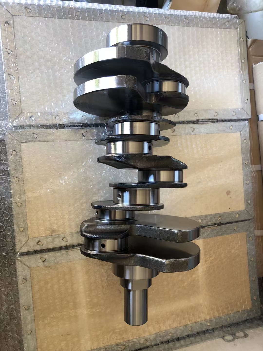 Factory Forged Steel Diesel Engine Crankshaft LEF000002 LR038168 For Land Rover Discovery Range Rover Sport 3.0L TDV6 306DT