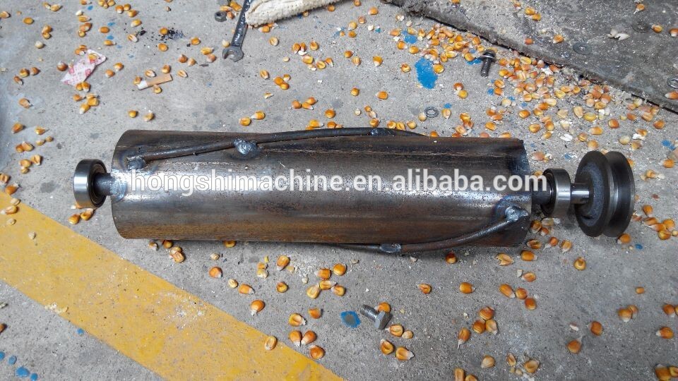 200kg mini type farm corn sheller machine