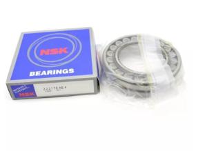 China Self Aligning Spherical Roller Bearing 22205 21305 22206 21306 E CC EK CCK factory