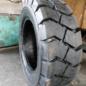 China High Elasticity 28x9 Solid 15 Inch Forklift Tires 4012909000 on sale