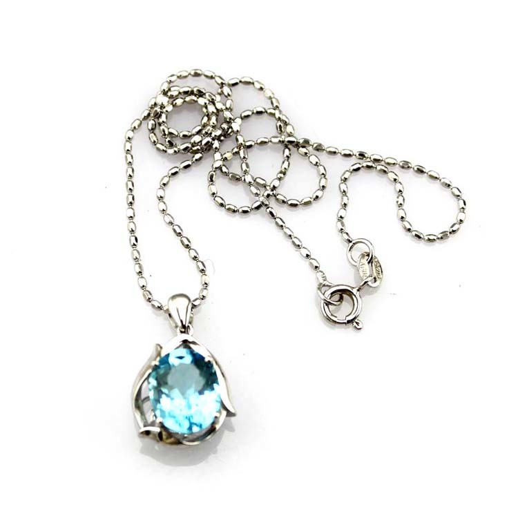 925 Silver Jewelry 9x11mm Oval Cubic Zircon Pendant Necklace (P08)