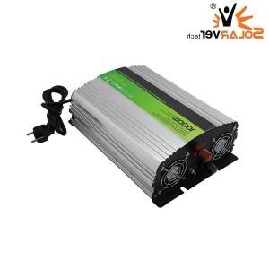 China OEM Multiscene Fast Charging Inverter , Portable UPS Sine Wave Inverter factory