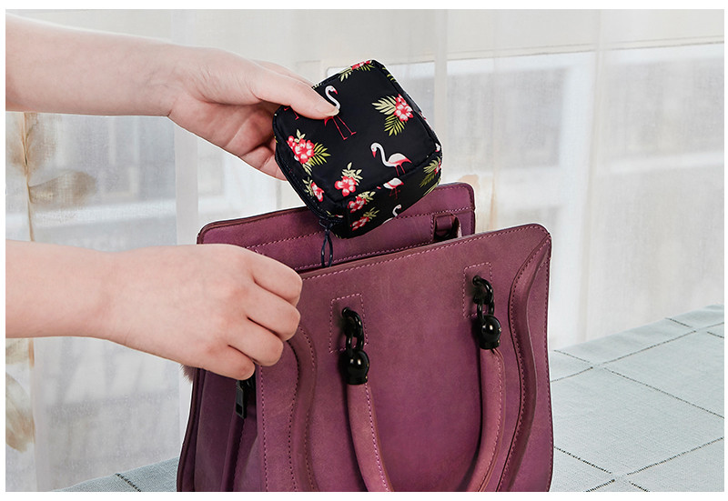 Zippered Multifunction Polyester Waterproof Make Up Bag