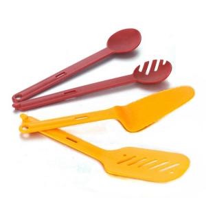 China Elevated Nylon Utensil Head Small Kitchen Helper for Multi-Functional Cooking Orange factory