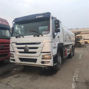 China Secondhand Howo 375 Diesel Delivery Truck Fuel Tanker Sinotruk 8x4 factory