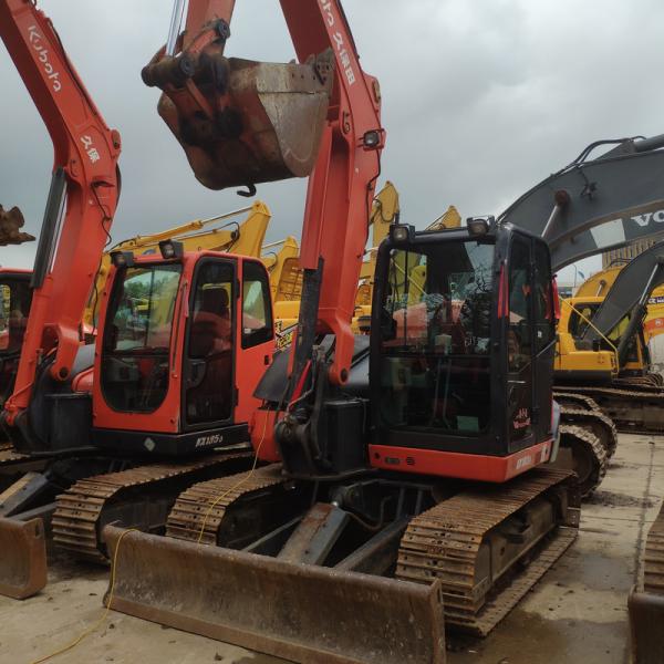 Used Kubota 8ton Excavator 47.8KW Engine Red 0.31m Bucket Showroom Locations