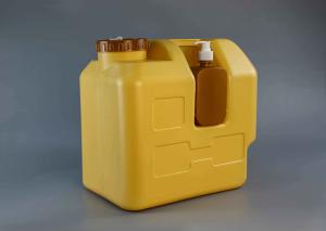 China portable 30L plastic jerrycan HDPE 8 gallon water bucket with tap and liquid soap lotion bottle for outdoor car camping factory