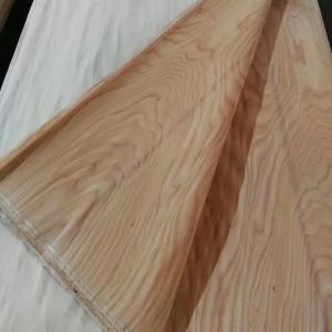 China E2 Rotary Cut Beech Veneer , 0.3mm Thickness Beech Wood Veneer Sheet factory