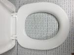 Thickened Antibacterial Hygienic Toilet Seat Cover , Wc Cover Lid Scratch
