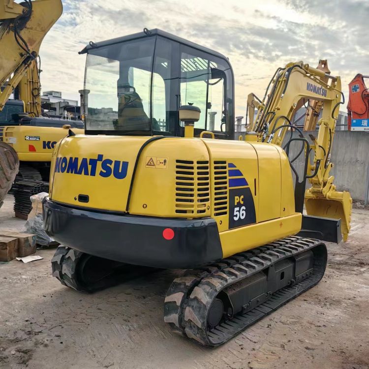 Year 2020 Original from Japan 5 Ton Mini Used Komatsu PC56 Crawler Excavator in Shanghai
