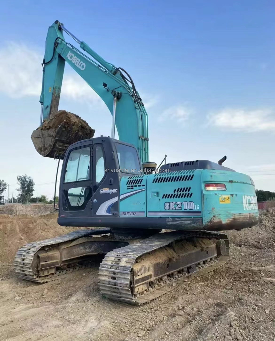 Top- Second-Hand SK210 Excavator with Precision Transformers and Hydraulic Systems