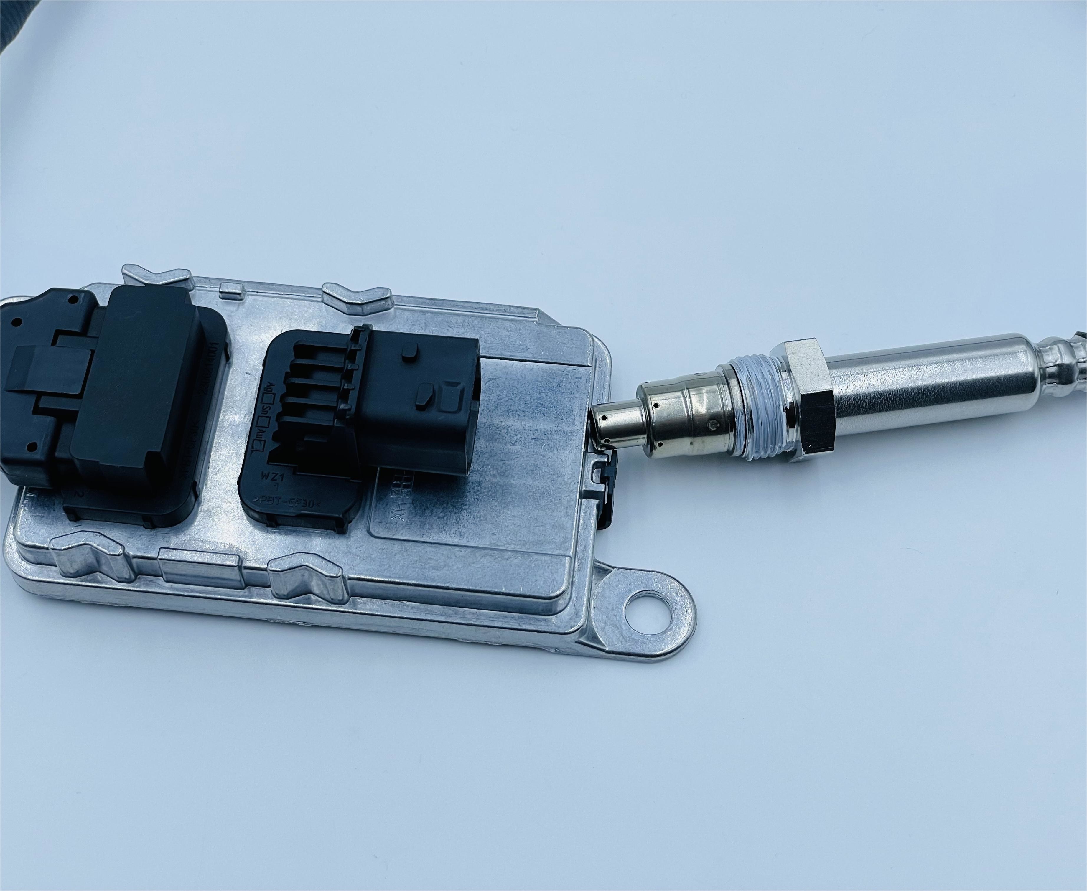 2139930 Nitrogen Oxide NOx Sensor For DAF XF CF OEM 5WK97348A 4326769 1953530