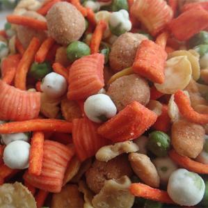 China Wholesale mixed snacks green peas peanuts cracker oriental mix nuts snack factory