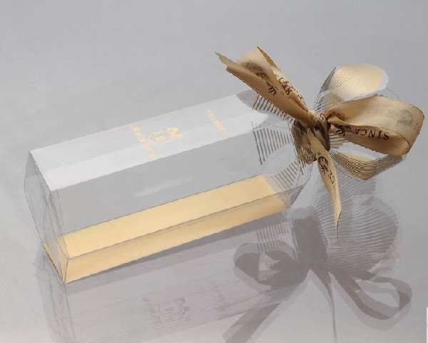 Plastic folding box, gift packaging