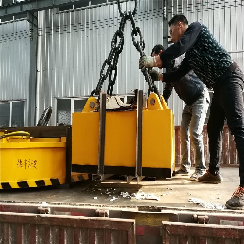 Steel Electromagnetic Chuck Crane Magnet 2.2KW Customized Size