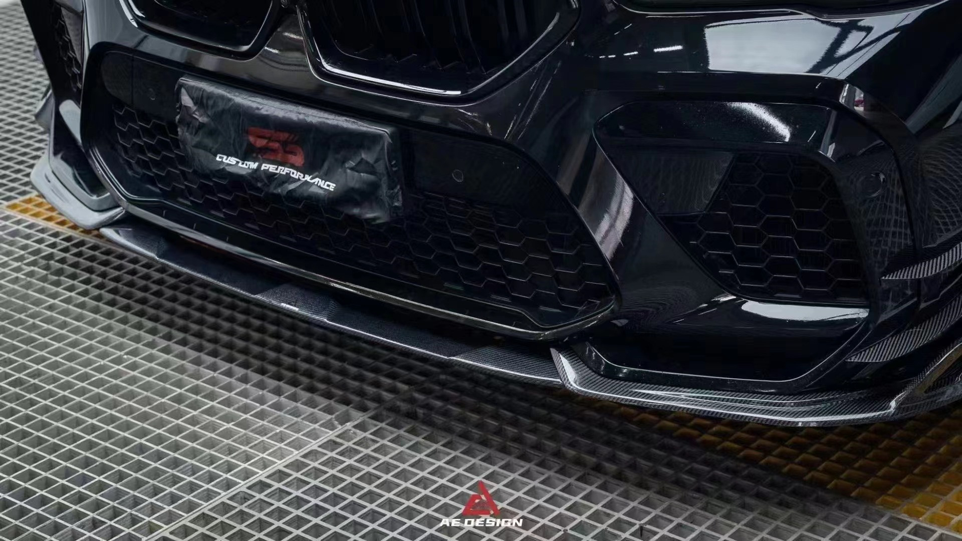 For BMW X6M F96 Carbon Fiber Body Kit X6M F96 Upgrades the AE Style Carbon Fiber Front Lip Diffuser Spoiler