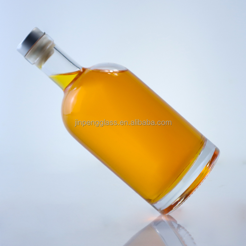 Customized logo and cap 750ml glass liquor bottle for rum gin vodka Custom cork top