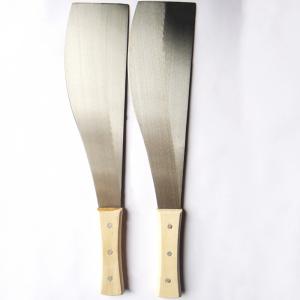 China Short Back Harvesting Wooden Handle Machetes Spring Steel Blacked 2.05mm factory