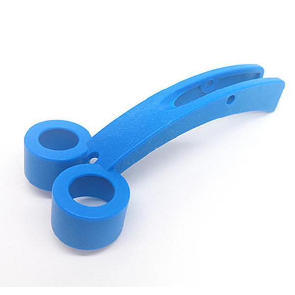 China Cold Runner P20 POM 738H Automotive Injection Mold factory