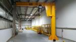 5 Ton Industrial Jib Crane Pillar Mounted With Derricking Jibs 300-450KN Rail