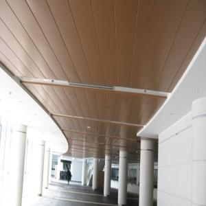 China 600mm Width Aluminum Metal Ceiling S Strip For Shopping Mall factory