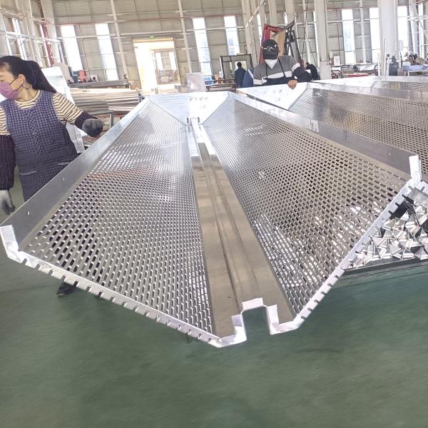 China A1100 A3003 A5052 Aluminium Cladding Panels With Laser Cut Perforations Or Decorative Patterns For Building Decoration factory