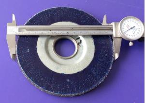 China Encapsulated Wire Wheel Brush with Synthetic Elastomer for Long Lasting Performance factory