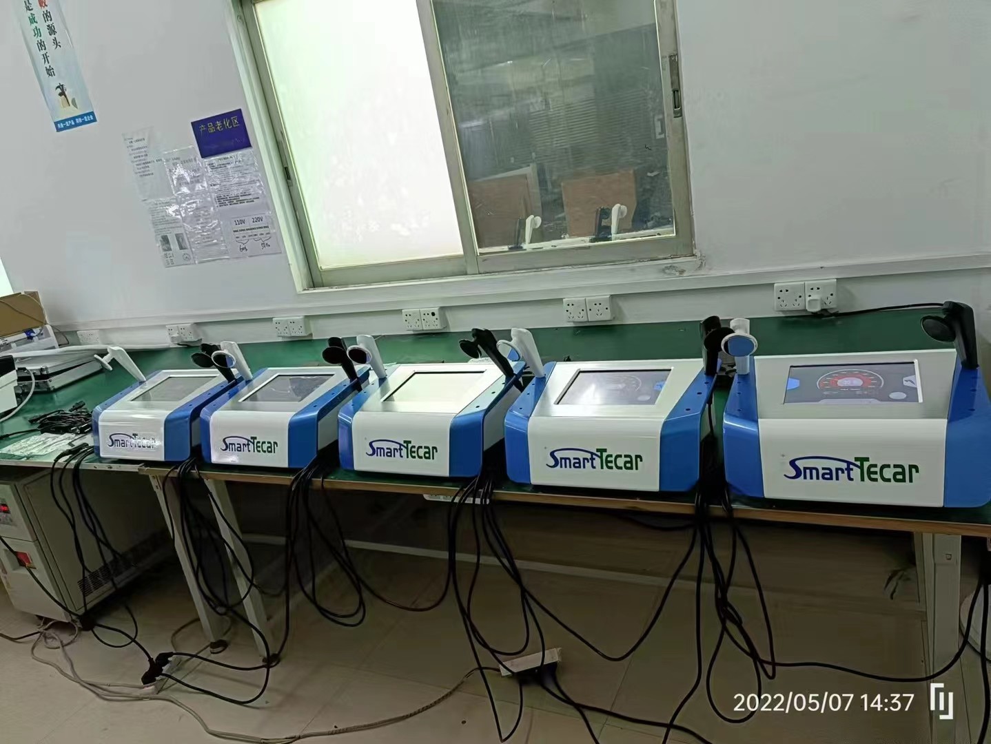 Portable Tecar Therapy Machine For Sports Injury Diathermy RF Tecartherapy Equipment