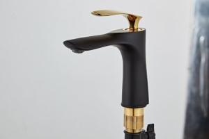 China Chrome Plated OEM Electroplate Wash Basin Faucet factory
